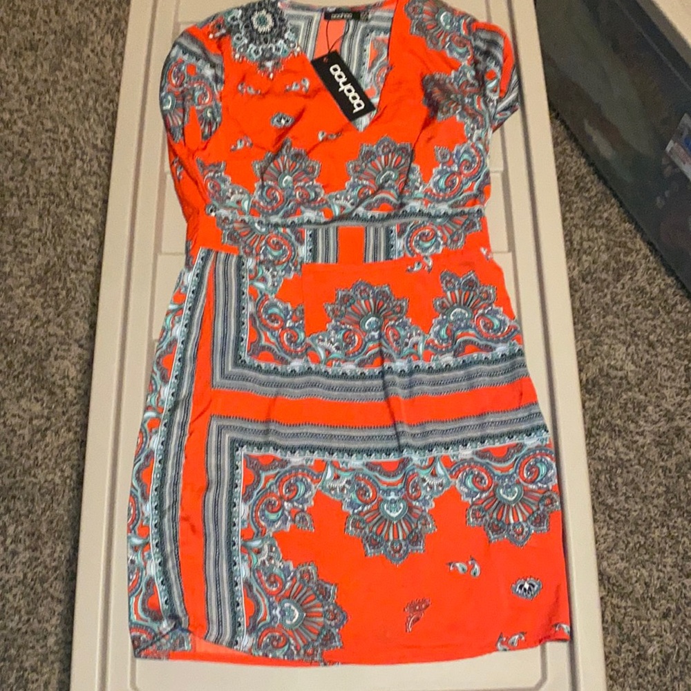 boohoo red paisley dress size 6